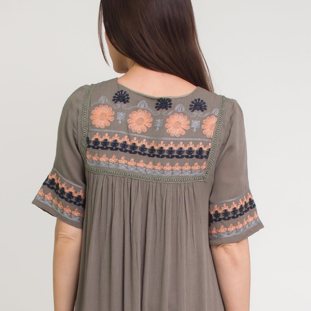 Embroidered midi dress